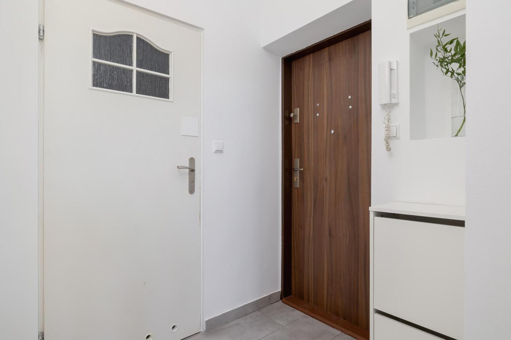 1-Bedroom Apartment - Dluga 65 Street Cracovie Extérieur photo