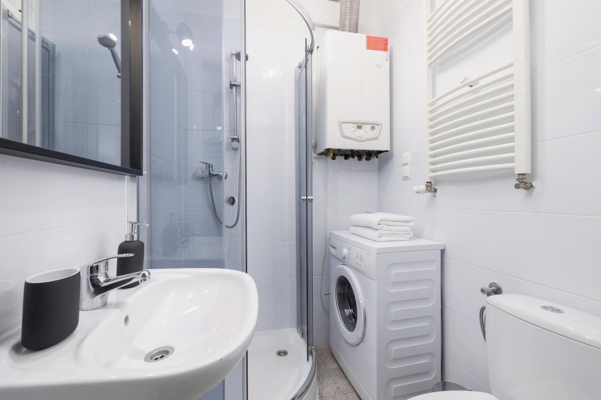 1-Bedroom Apartment - Dluga 65 Street Cracovie Extérieur photo